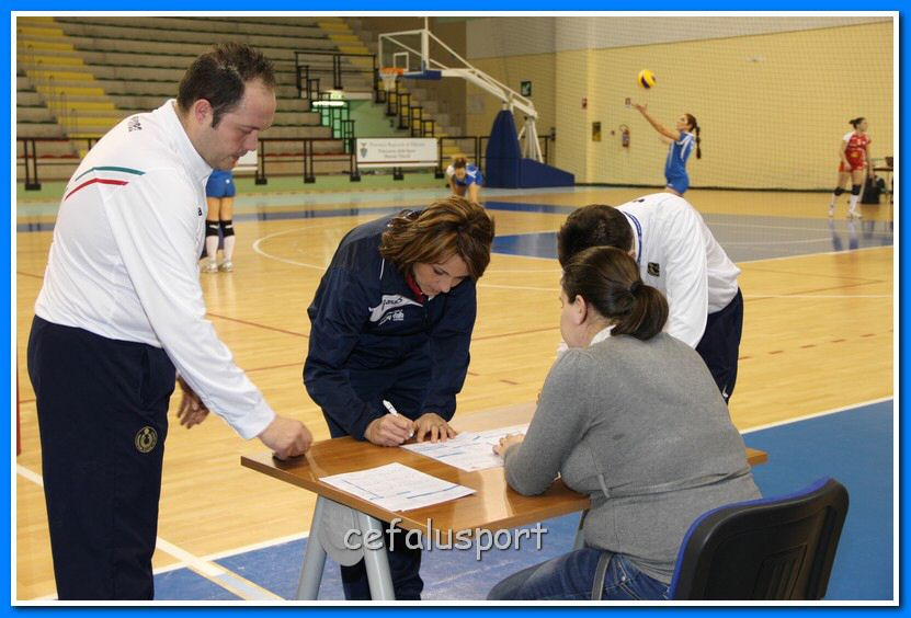 130120 volley 059_tn.jpg